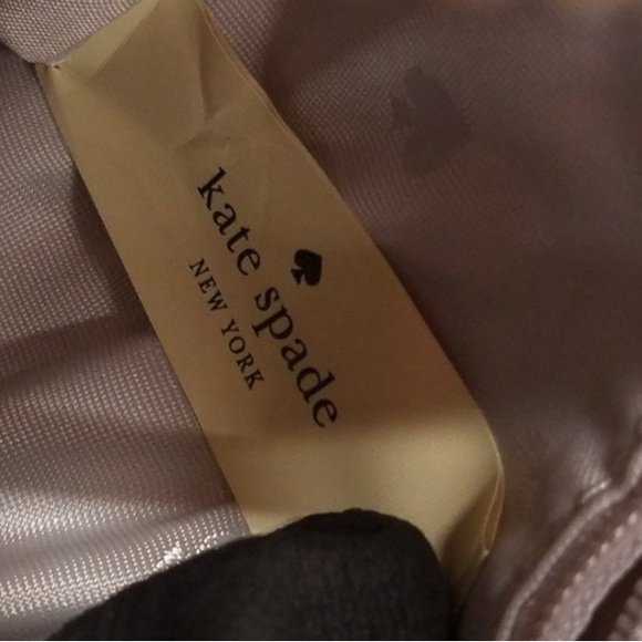 Kate Spade Wilson Road Dessi Bag in Grey Nylon and Leather trim Crossbody purse - Picture 3 of 7